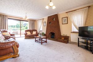 Sitting Room- click for photo gallery